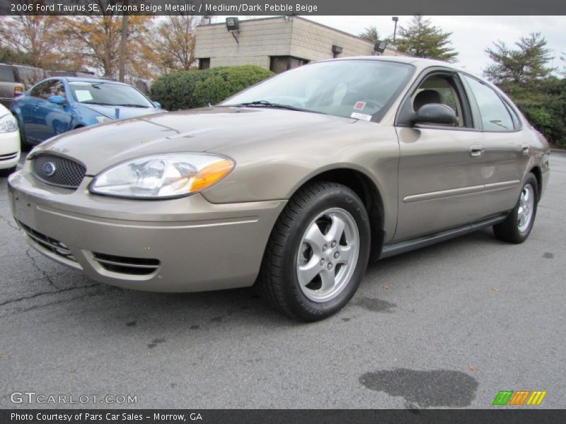 Arizona Beige Metallic / Medium/Dark Pebble Beige 2006 Ford Taurus SE