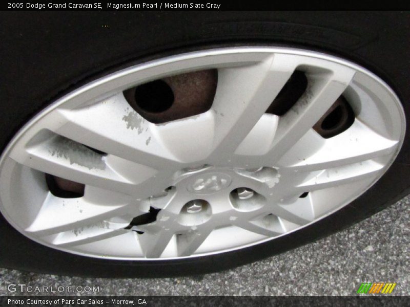 Magnesium Pearl / Medium Slate Gray 2005 Dodge Grand Caravan SE