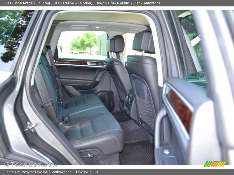 Canyon Gray Metallic / Black Anthracite 2012 Volkswagen Touareg TDI Executive 4XMotion