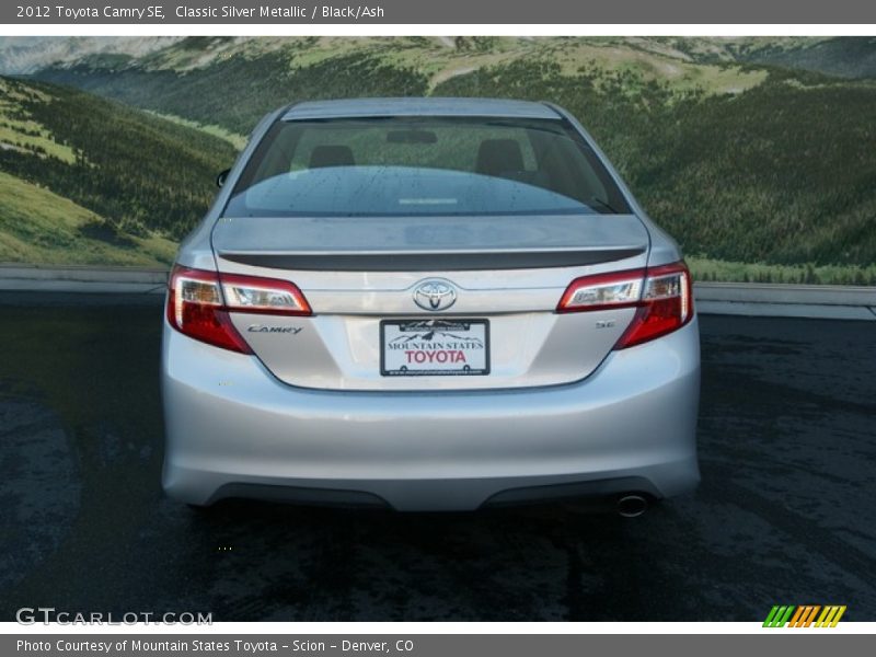 Classic Silver Metallic / Black/Ash 2012 Toyota Camry SE