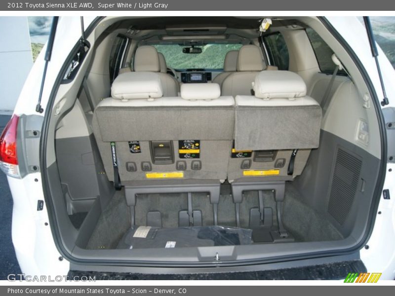 Super White / Light Gray 2012 Toyota Sienna XLE AWD
