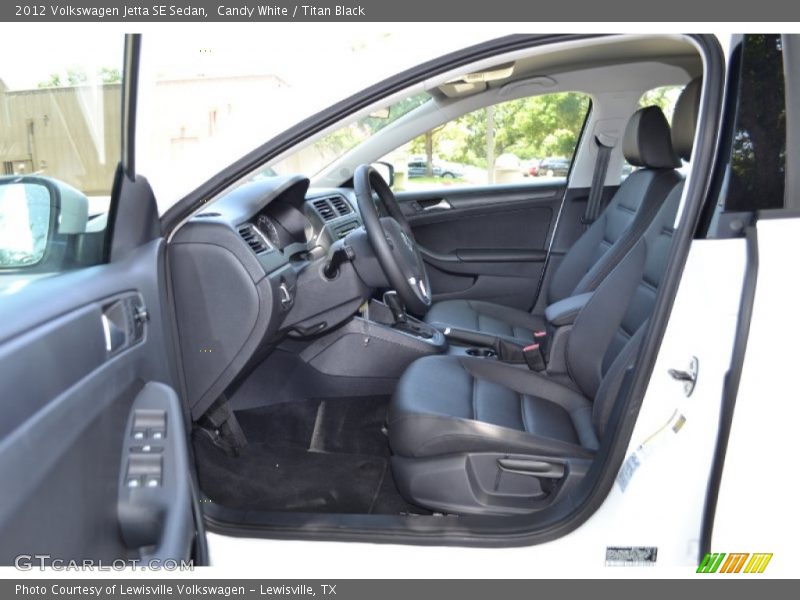 Candy White / Titan Black 2012 Volkswagen Jetta SE Sedan