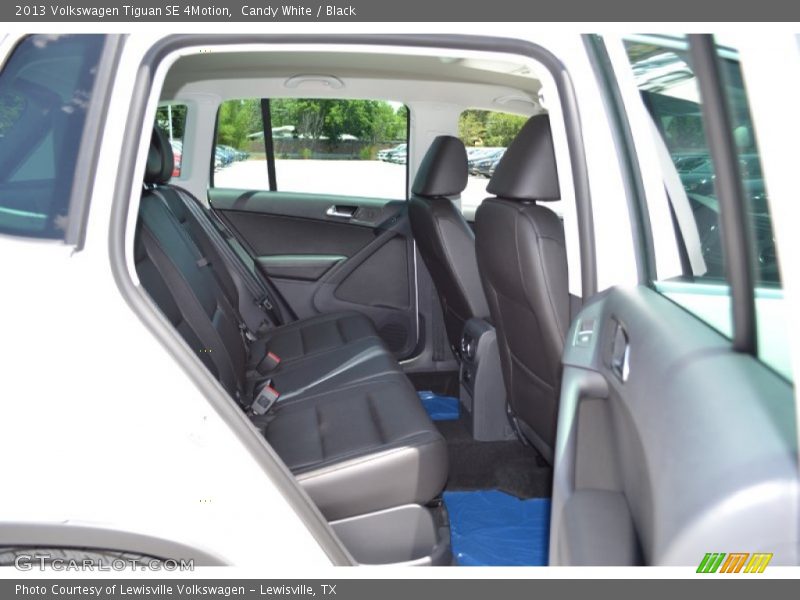 Candy White / Black 2013 Volkswagen Tiguan SE 4Motion
