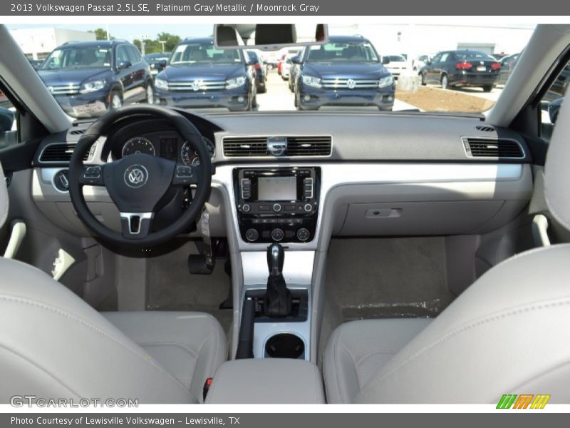 Platinum Gray Metallic / Moonrock Gray 2013 Volkswagen Passat 2.5L SE