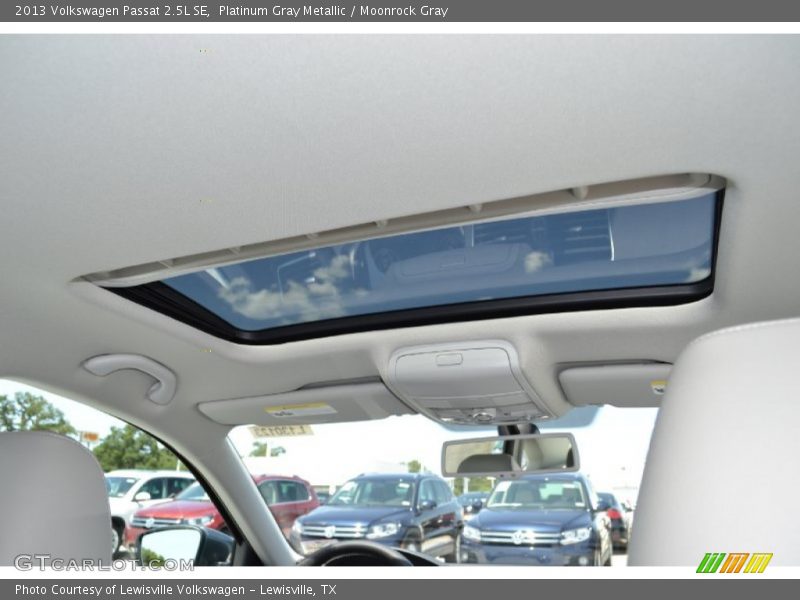 Platinum Gray Metallic / Moonrock Gray 2013 Volkswagen Passat 2.5L SE