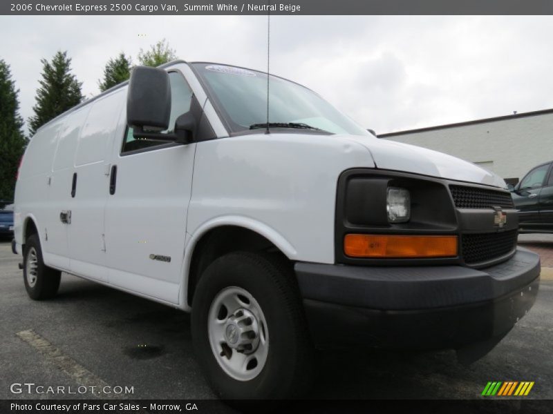 Summit White / Neutral Beige 2006 Chevrolet Express 2500 Cargo Van