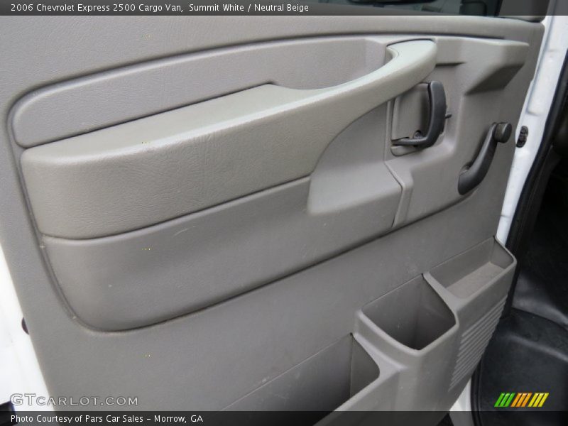Door Panel of 2006 Express 2500 Cargo Van