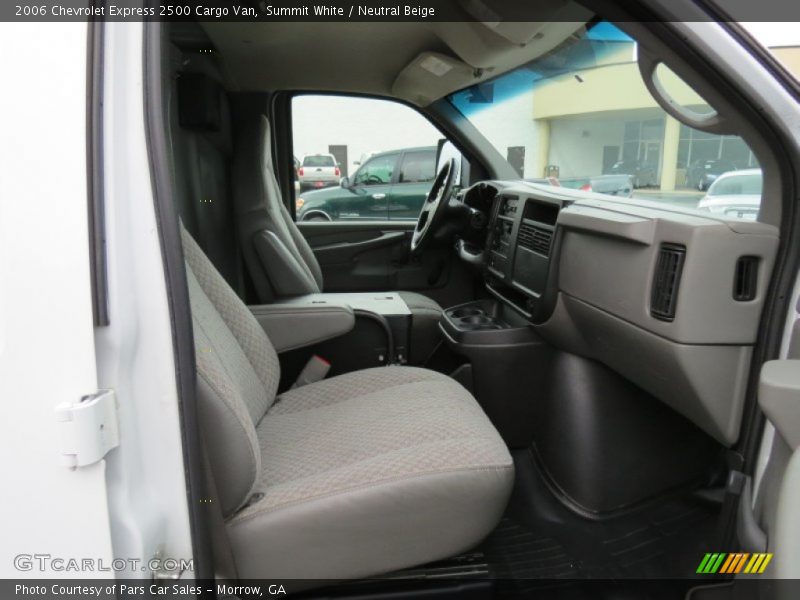Summit White / Neutral Beige 2006 Chevrolet Express 2500 Cargo Van