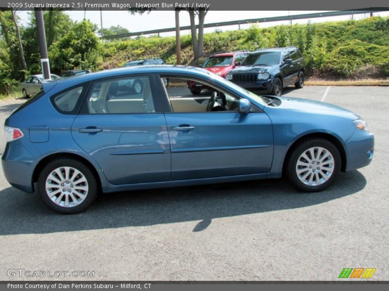 Newport Blue Pearl / Ivory 2009 Subaru Impreza 2.5i Premium Wagon