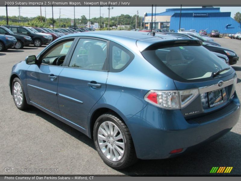 Newport Blue Pearl / Ivory 2009 Subaru Impreza 2.5i Premium Wagon