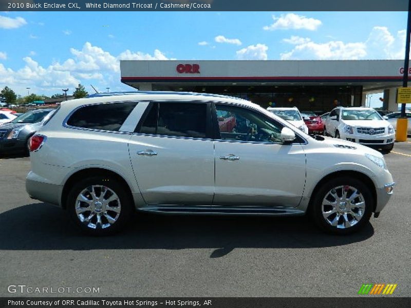 White Diamond Tricoat / Cashmere/Cocoa 2010 Buick Enclave CXL