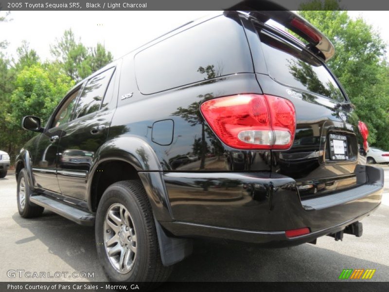 Black / Light Charcoal 2005 Toyota Sequoia SR5