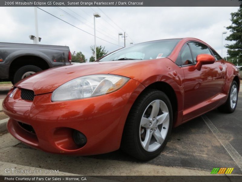 Front 3/4 View of 2006 Eclipse GS Coupe