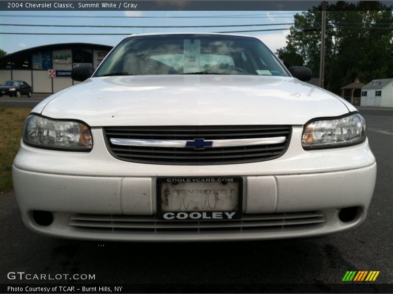 Summit White / Gray 2004 Chevrolet Classic
