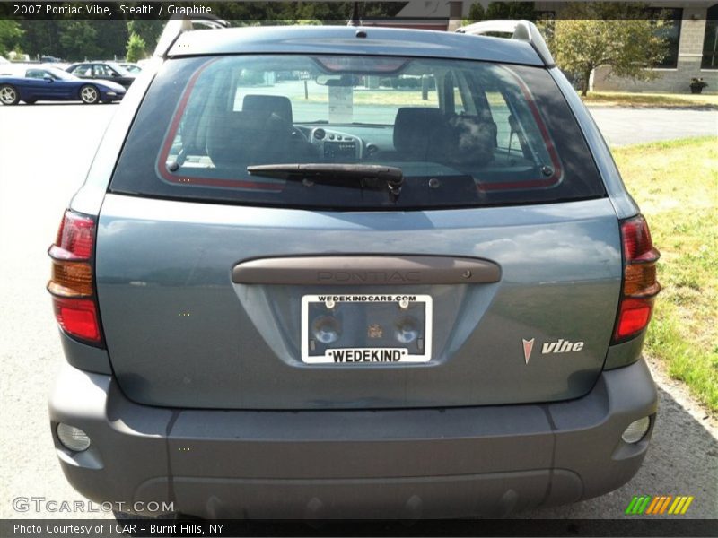 Stealth / Graphite 2007 Pontiac Vibe