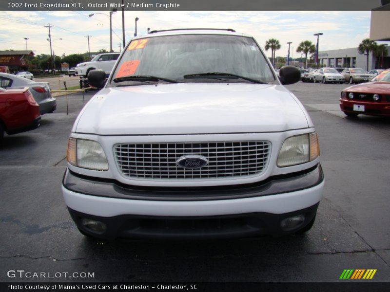 Oxford White / Medium Graphite 2002 Ford Expedition XLT