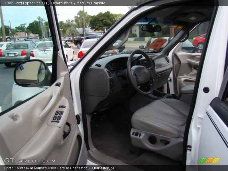 Oxford White / Medium Graphite 2002 Ford Expedition XLT