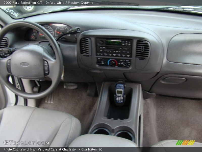 Oxford White / Medium Graphite 2002 Ford Expedition XLT