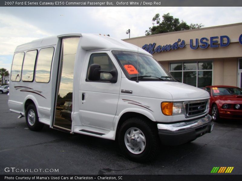Oxford White / Deep Red 2007 Ford E Series Cutaway E350 Commercial Passenger Bus