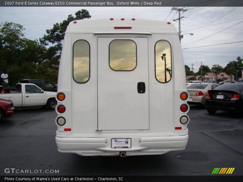 Oxford White / Deep Red 2007 Ford E Series Cutaway E350 Commercial Passenger Bus