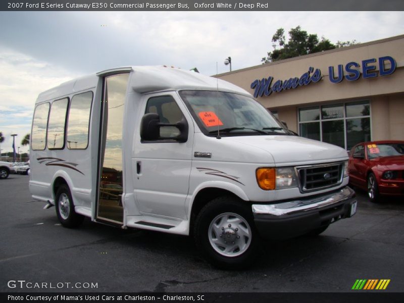 Oxford White / Deep Red 2007 Ford E Series Cutaway E350 Commercial Passenger Bus