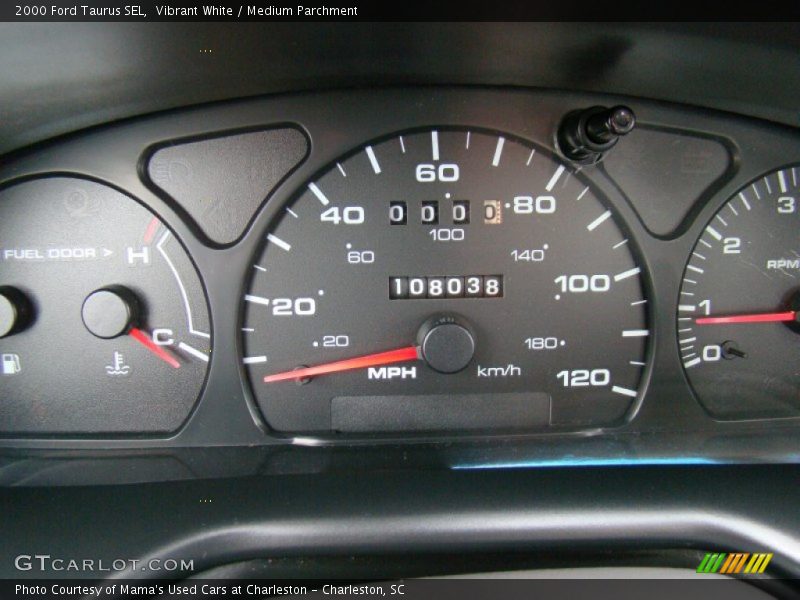 Vibrant White / Medium Parchment 2000 Ford Taurus SEL