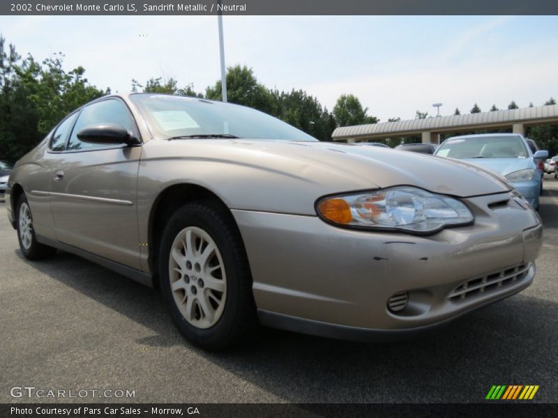 Sandrift Metallic / Neutral 2002 Chevrolet Monte Carlo LS