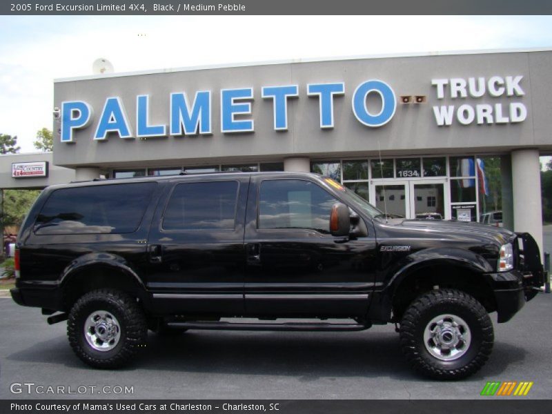 Black / Medium Pebble 2005 Ford Excursion Limited 4X4