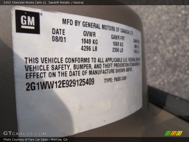 Sandrift Metallic / Neutral 2002 Chevrolet Monte Carlo LS