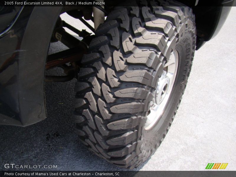 Black / Medium Pebble 2005 Ford Excursion Limited 4X4