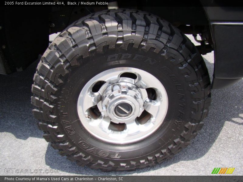Black / Medium Pebble 2005 Ford Excursion Limited 4X4