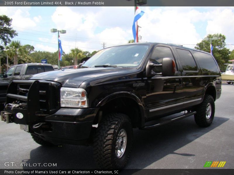 Black / Medium Pebble 2005 Ford Excursion Limited 4X4