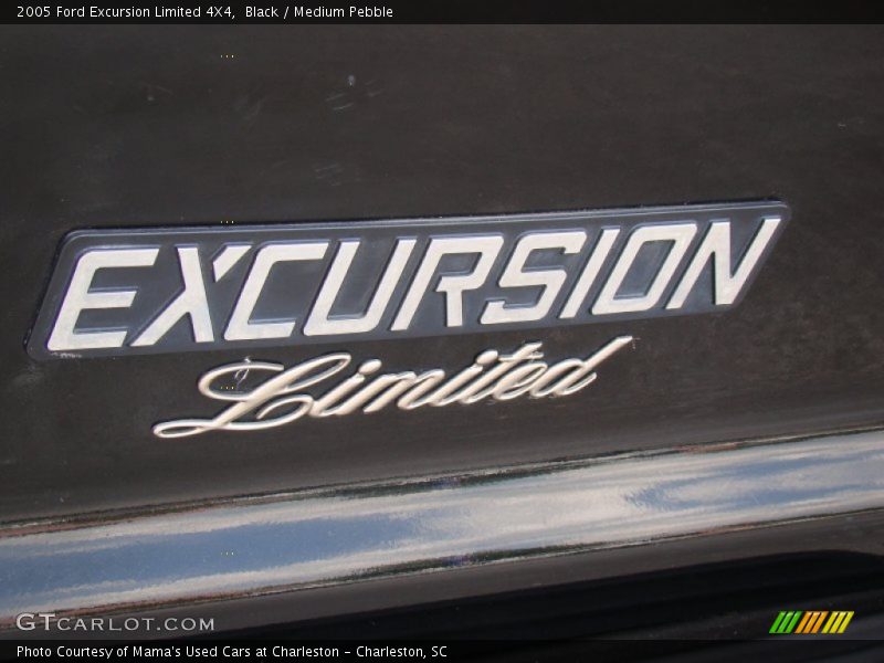 Black / Medium Pebble 2005 Ford Excursion Limited 4X4