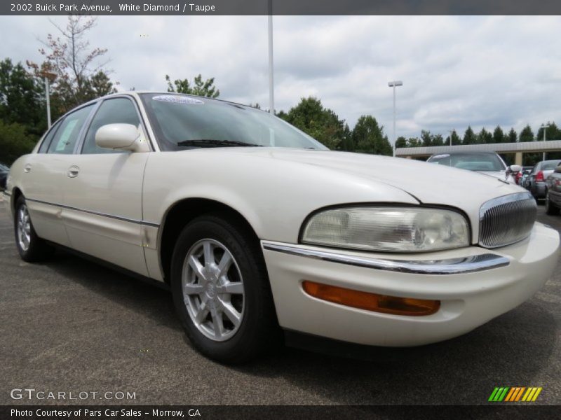 White Diamond / Taupe 2002 Buick Park Avenue