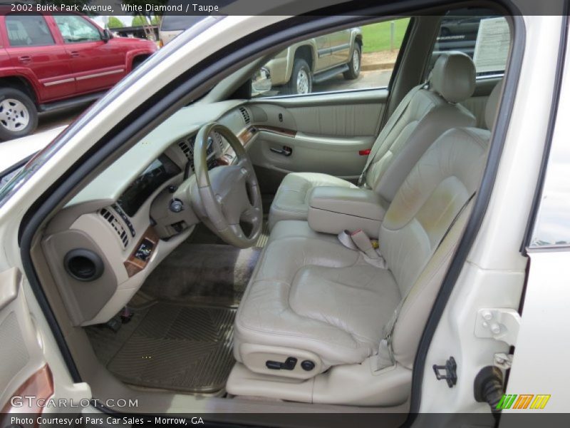 White Diamond / Taupe 2002 Buick Park Avenue