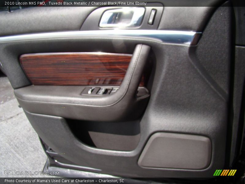 Tuxedo Black Metallic / Charcoal Black/Fine Line Ebony 2010 Lincoln MKS FWD