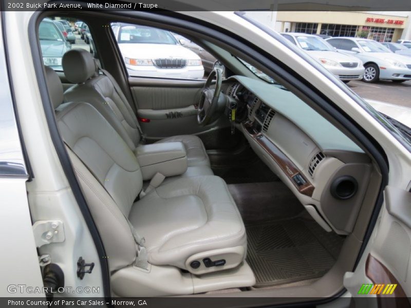 White Diamond / Taupe 2002 Buick Park Avenue