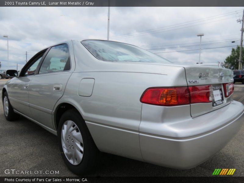 Lunar Mist Metallic / Gray 2001 Toyota Camry LE