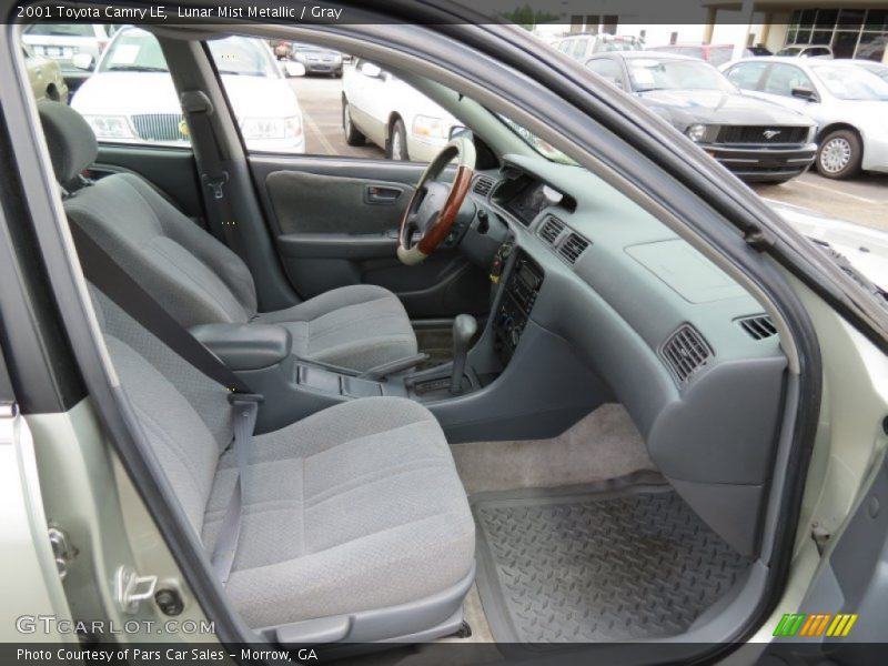 Lunar Mist Metallic / Gray 2001 Toyota Camry LE