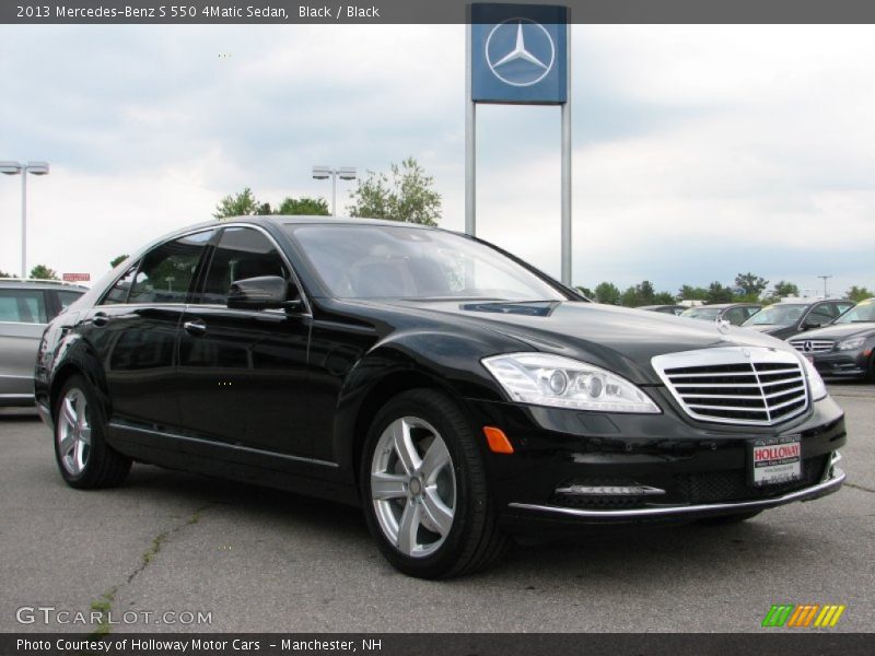 Front 3/4 View of 2013 S 550 4Matic Sedan