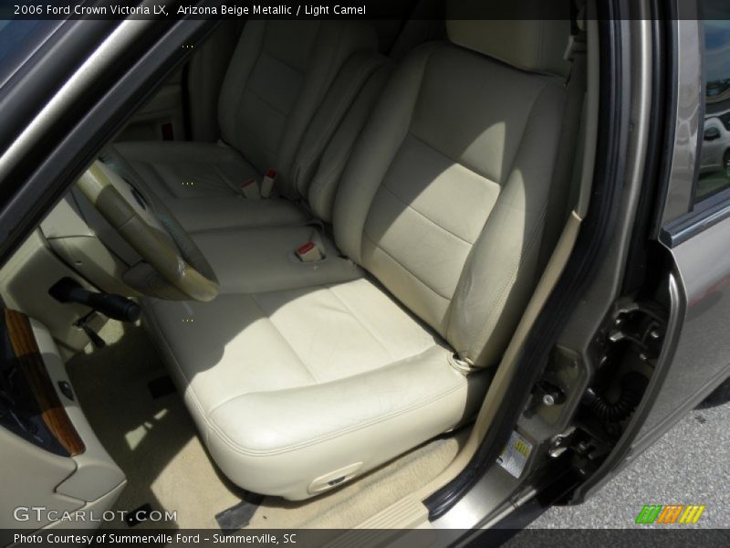Front Seat of 2006 Crown Victoria LX