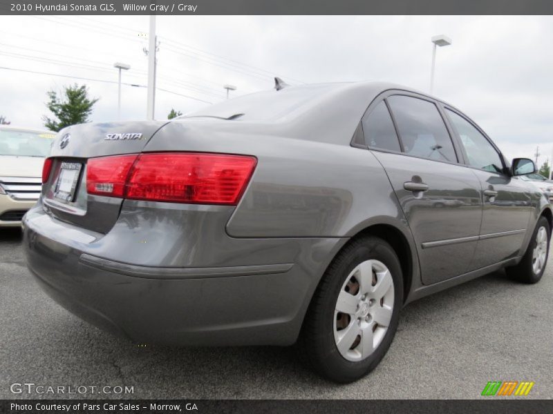 Willow Gray / Gray 2010 Hyundai Sonata GLS