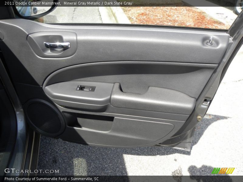 Mineral Gray Metallic / Dark Slate Gray 2011 Dodge Caliber Mainstreet