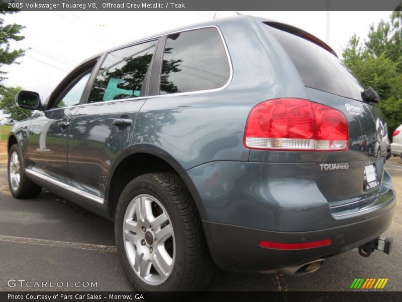 Offroad Grey Metallic / Teak 2005 Volkswagen Touareg V8