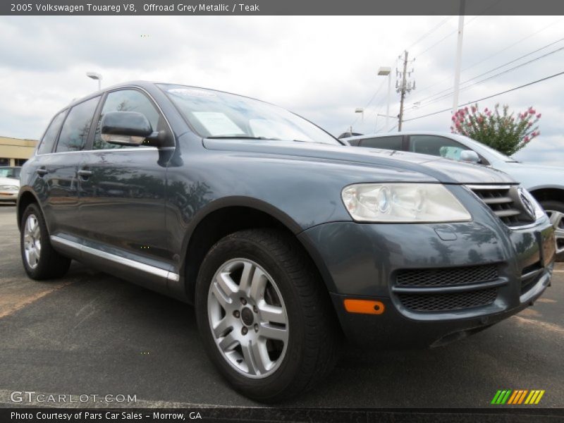 Offroad Grey Metallic / Teak 2005 Volkswagen Touareg V8