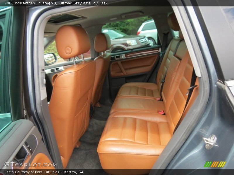 Offroad Grey Metallic / Teak 2005 Volkswagen Touareg V8