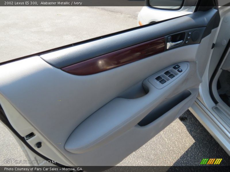 Alabaster Metallic / Ivory 2002 Lexus ES 300