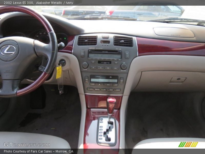 Alabaster Metallic / Ivory 2002 Lexus ES 300