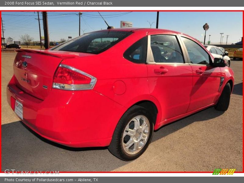 Vermillion Red / Charcoal Black 2008 Ford Focus SES Sedan