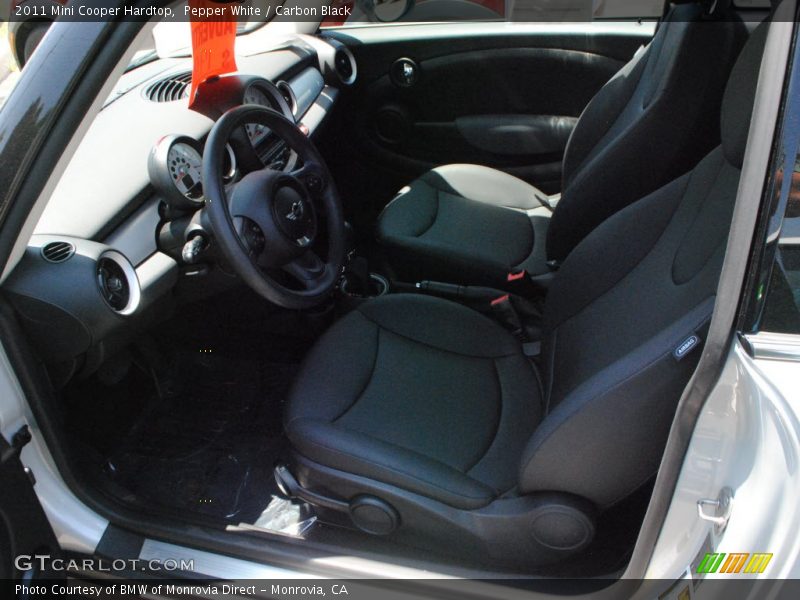 Pepper White / Carbon Black 2011 Mini Cooper Hardtop